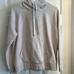 Medium Women’s UnderArmor Hoodie